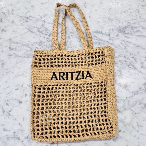 Aritzia Raffia-like Large shoulder bag with logo - Picture 1 of 3